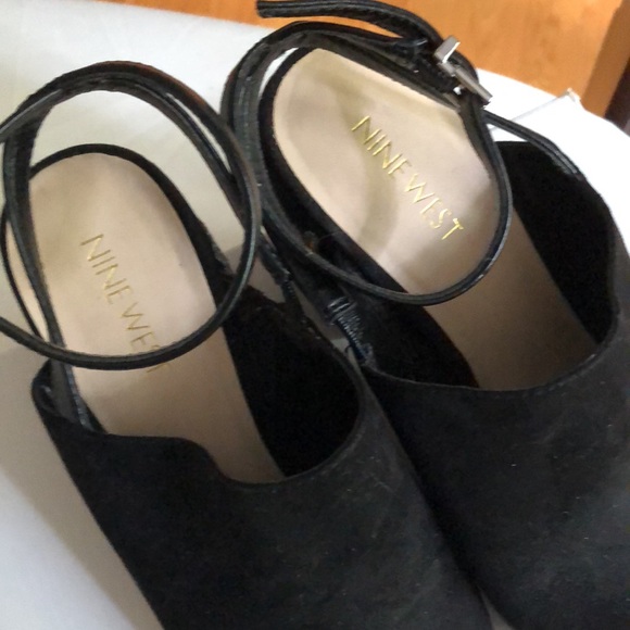 Dragonfly heel Nine West sandals - Picture 3 of 6